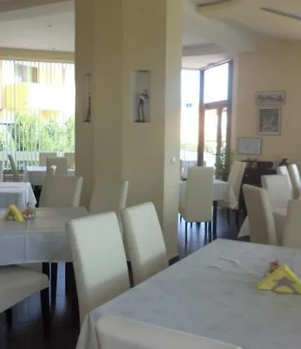 بيت ضيافة Happy Ring Guest هاسكوفو