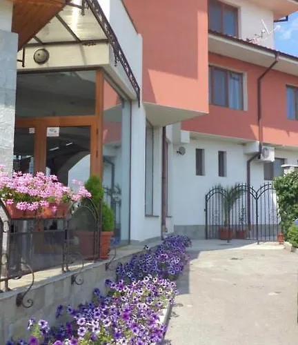 بيت ضيافة Happy Ring Guest هاسكوفو